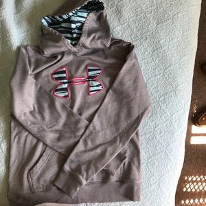 Under Armour women’s medium gray hoodie